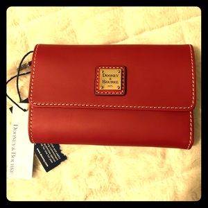 NWT Dooney & Bourke Wallet